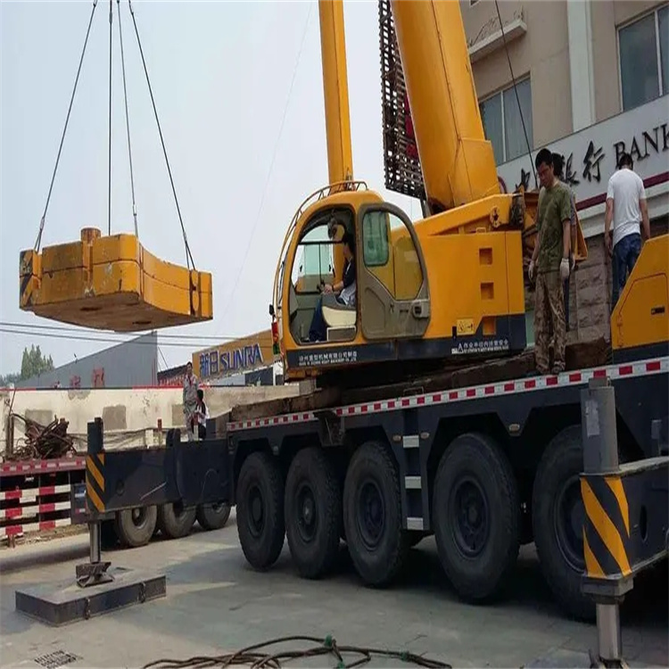 会昌县当地吊车出租|机器吊装|75吨|工厂搬迁服务